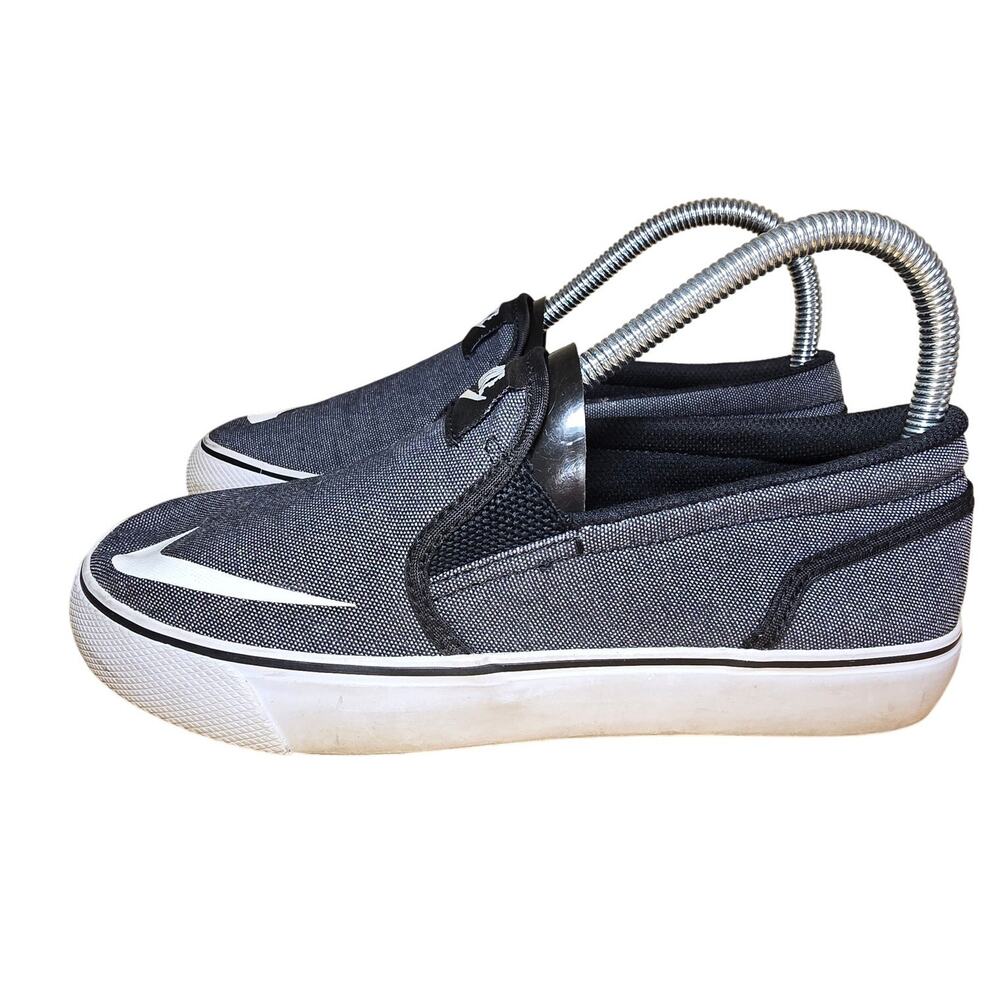 Nike Toki Low Black  and White Canvas Slip Ons, size Youth 5 Womens Size 7